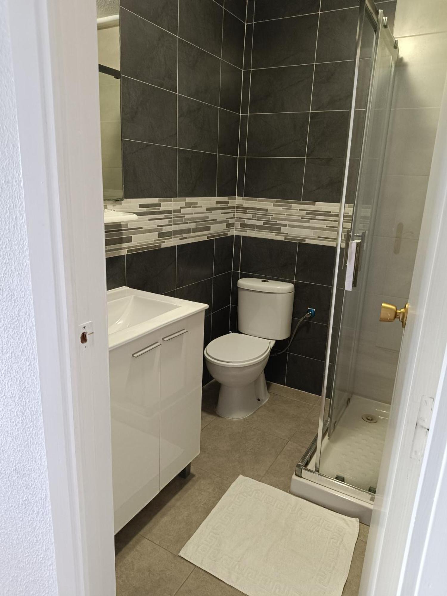 Hostal Fuente Del Pino Хумилья Экстерьер фото